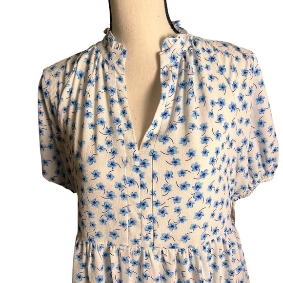 CeCe Womens Blue Floral Babydoll Puff Sleeve Dress Size S Tiered skirt Vacation - Picture 5 of 13